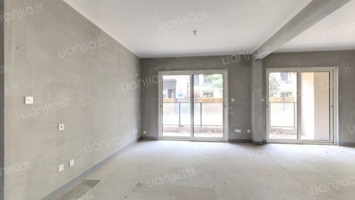 融创敔山桃源二手房实景图