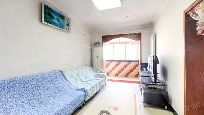 沿湖小区南区二手房实景图