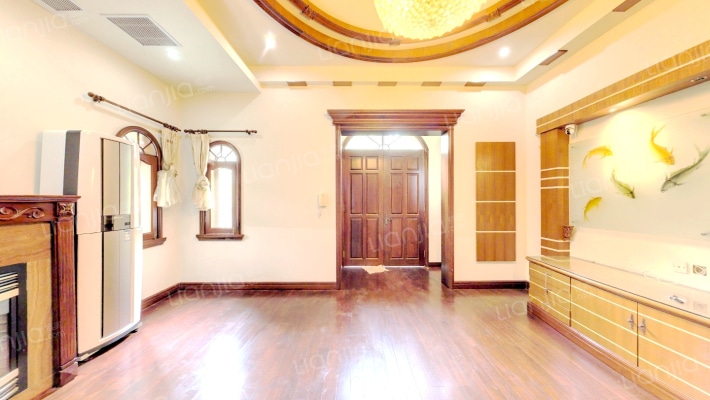 环球翡翠湾花园(别墅)二手房实景图