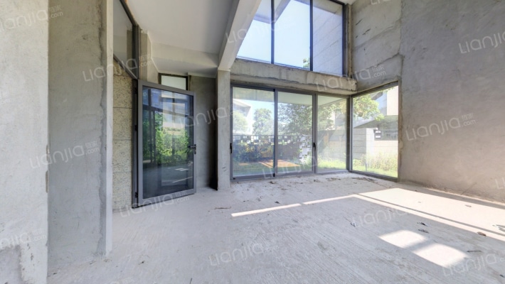 新天半山二手房实景图