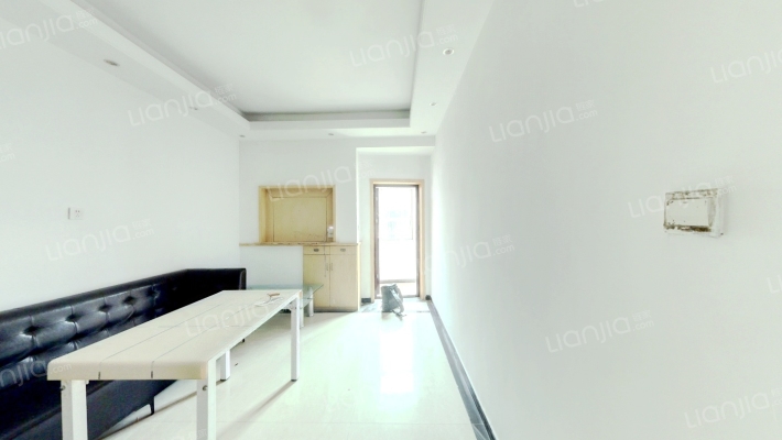 龙泉西路42号二手房实景图