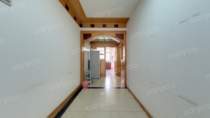 金发公寓二手房实景图