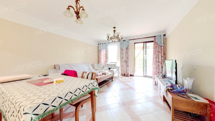 海阔水岸花墅二手房实景图