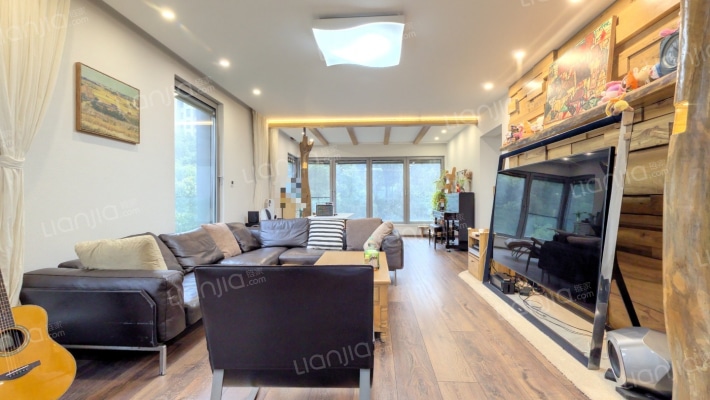 中鹰黑森林二手房实景图