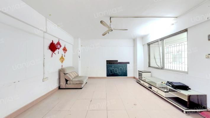 青年路东兴楼二手房实景图