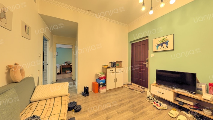 新界五期二手房实景图