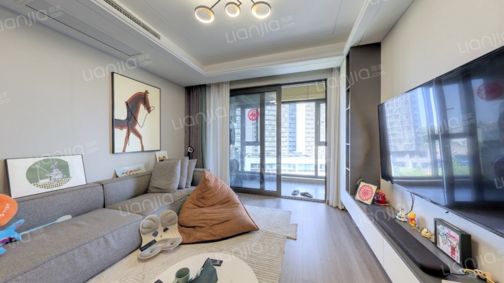 绿城深蓝二手房实景图