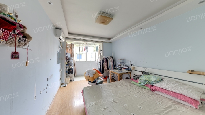 双辽路200弄二手房实景图