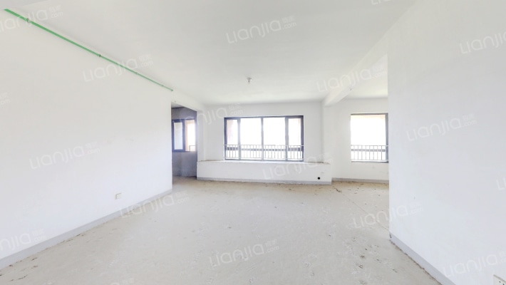 富春铭苑二手房实景图