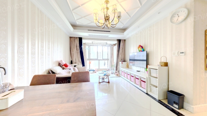 瑞立东方花城二手房实景图