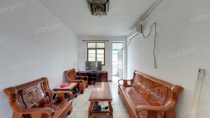 建材小区二手房实景图