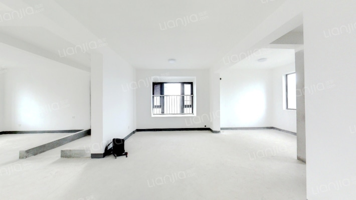 徐戎佳苑二手房实景图