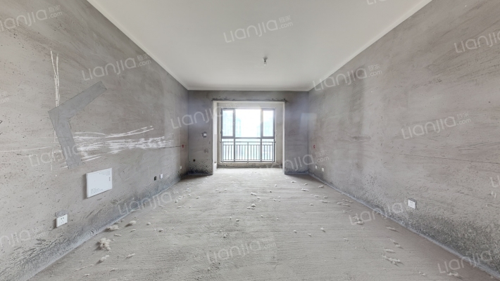 新田城湖光里二手房实景图