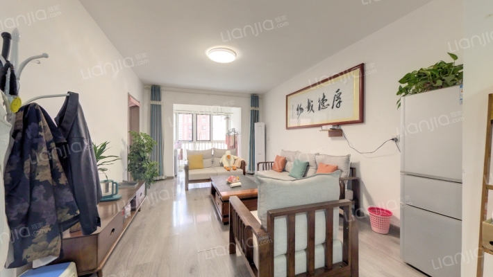 汉城湖畔二手房实景图