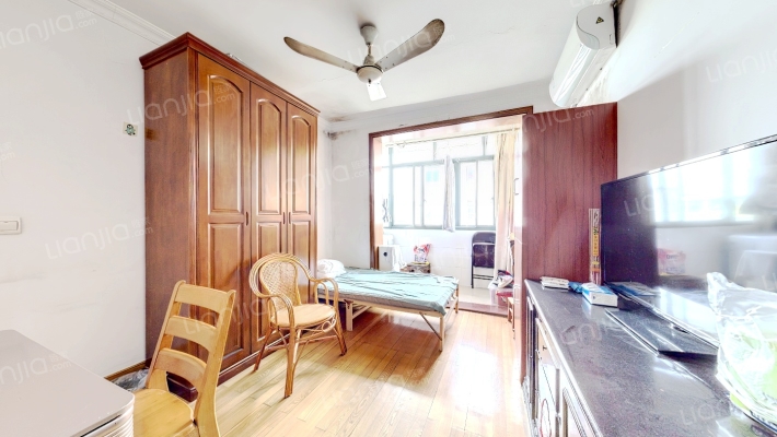 牡丹江路182弄二手房实景图