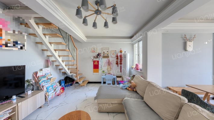 启明星辰二手房实景图