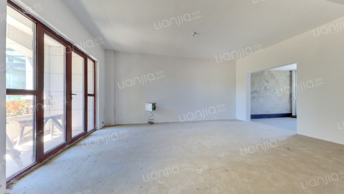 东方瑞景杨园四村二手房实景图