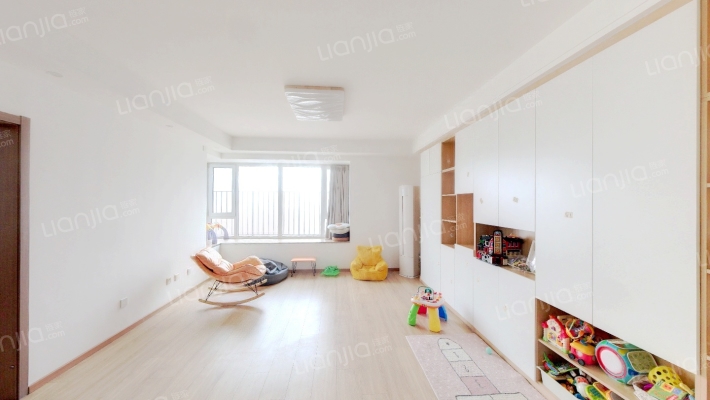 绿地国际城樱花明都二手房实景图