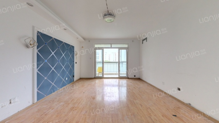 滨浦新苑三村二手房实景图