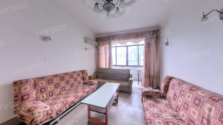 贵乌北路226号二手房实景图