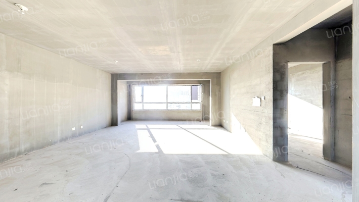 锦绣华府二手房实景图