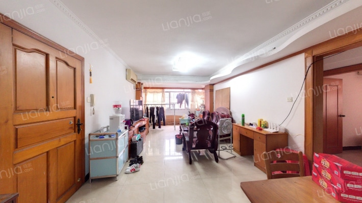 南桦花园二手房实景图