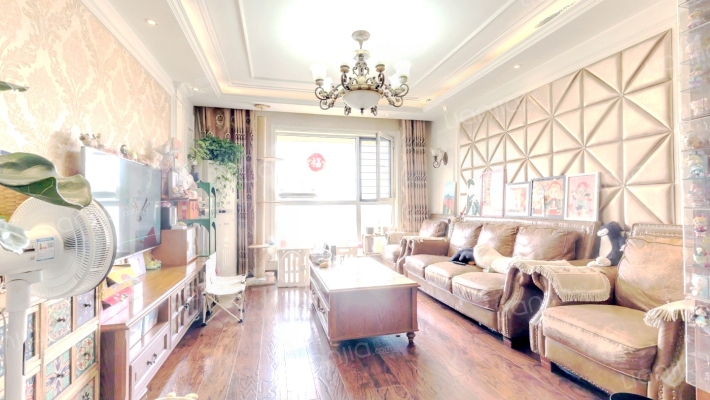 天海誉天下C区二手房实景图