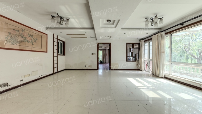 云间水庄二手房实景图