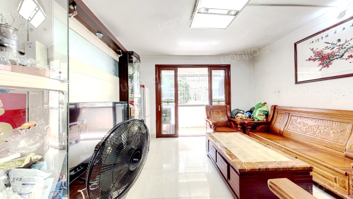 盛龙花园二手房实景图