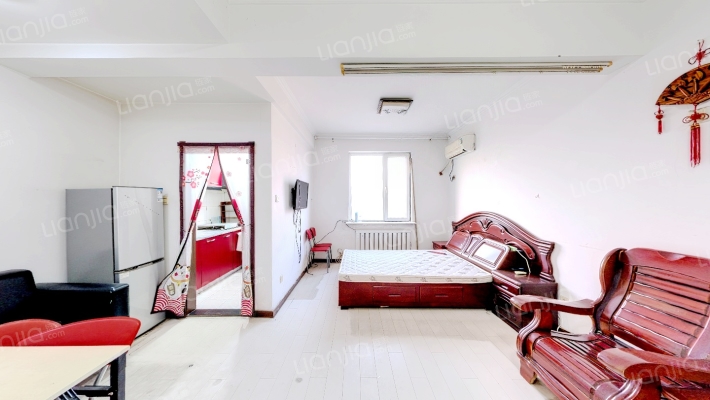 爱俪精舍二手房实景图