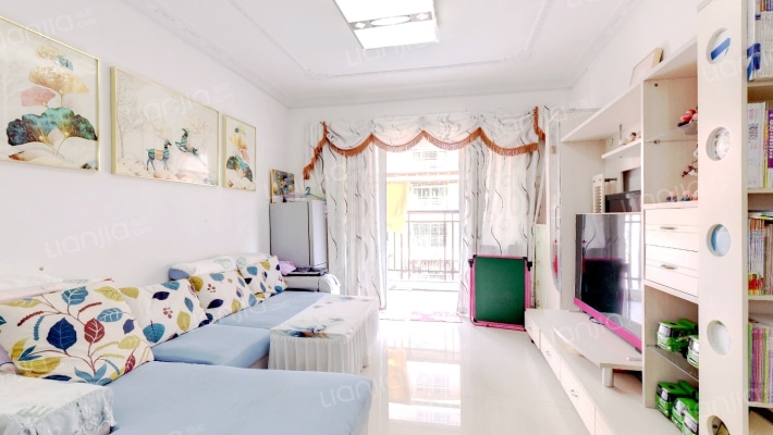 信和华庭二手房实景图