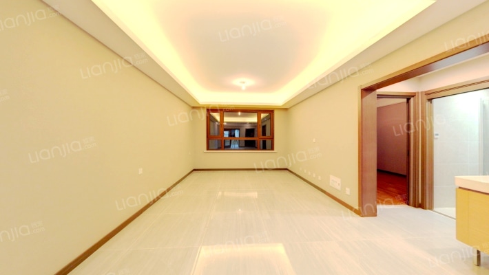 居然世界里二手房实景图