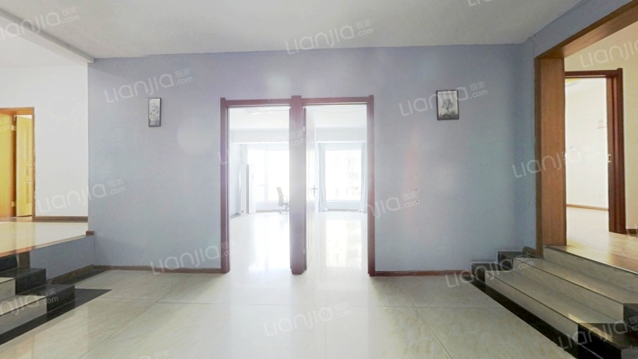 雅然居二手房实景图