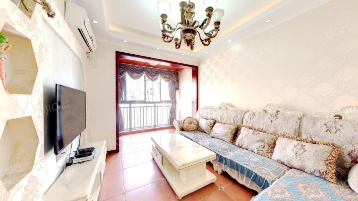 盘龙兴苑二手房实景图