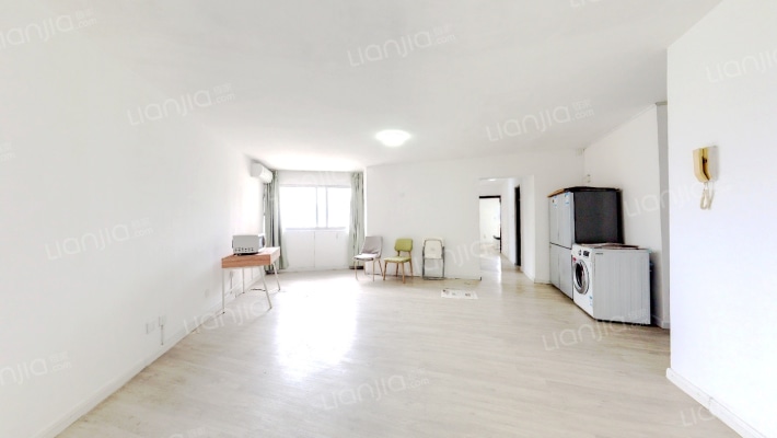 深南花园二手房实景图