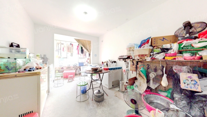 藝英里二手房实景图