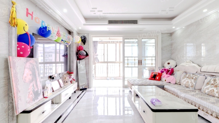 湖滨世家二手房实景图