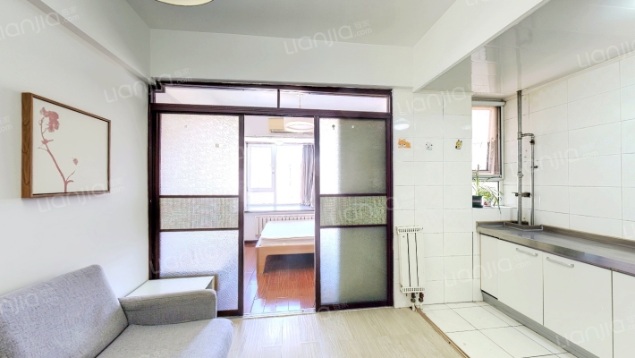 依陶阁二手房实景图