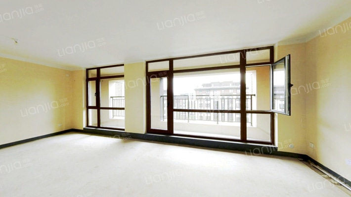 龙湖双珑原著一期二手房实景图