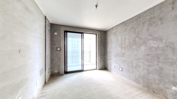中国铁建梅溪青秀二期二手房实景图
