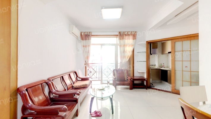 鸿瑞花园一期二手房实景图