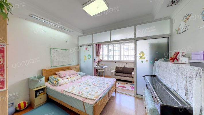 春辉新村二手房实景图