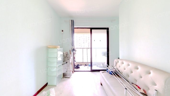 尹山湖景花园三期二手房实景图