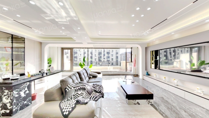 铂悦公馆L区二手房实景图