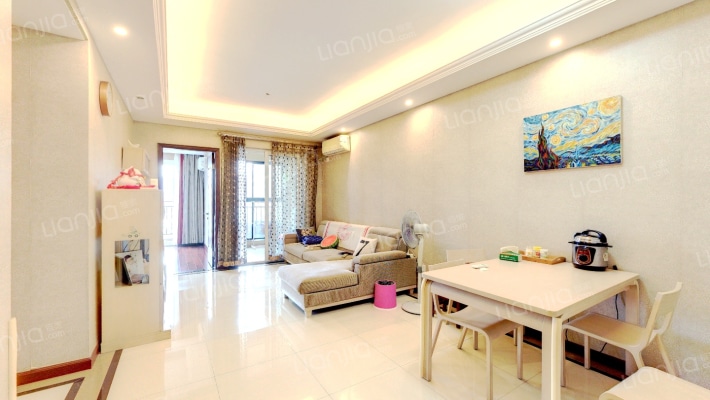 郡原居里二手房实景图