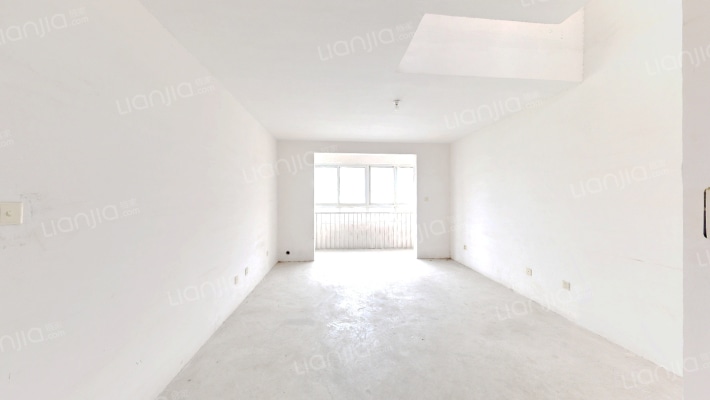 方泉苑五期E块二手房实景图