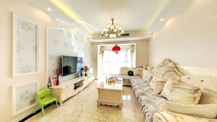 龙城国际五期二手房实景图