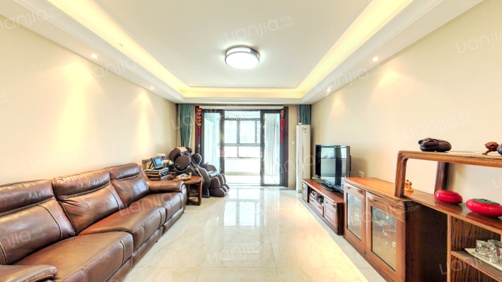 保利二十四院二手房实景图