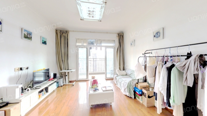 新里柏仕公馆二手房实景图