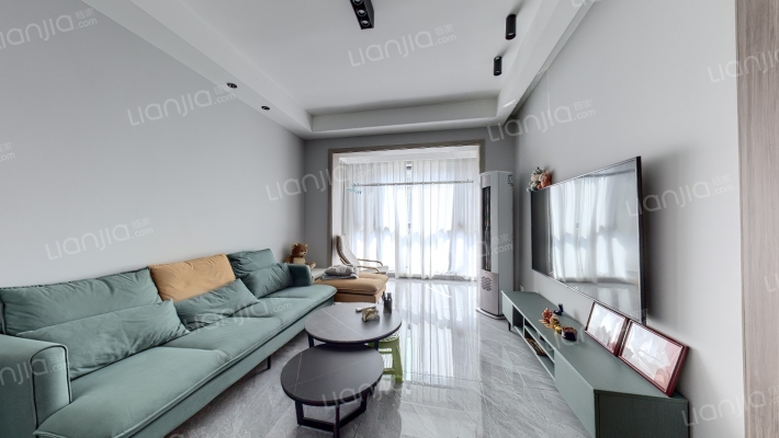 青南美湾二手房实景图